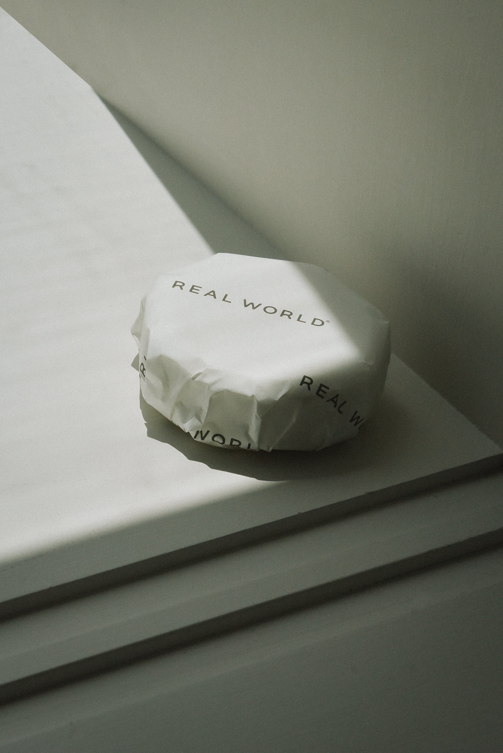 Real World Shower Steamer (Koromiko & Lemongrass)